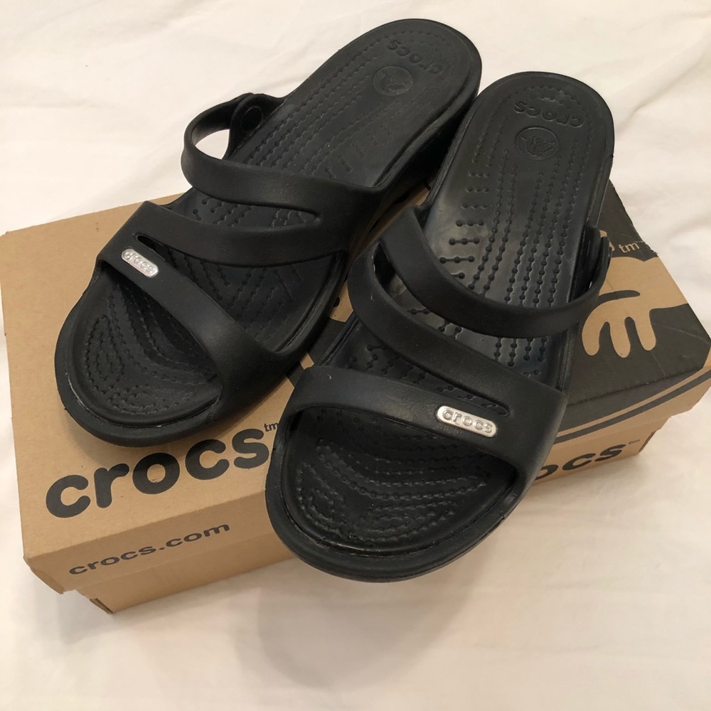 CROCS Rhonda Wedge Black Sandal 7